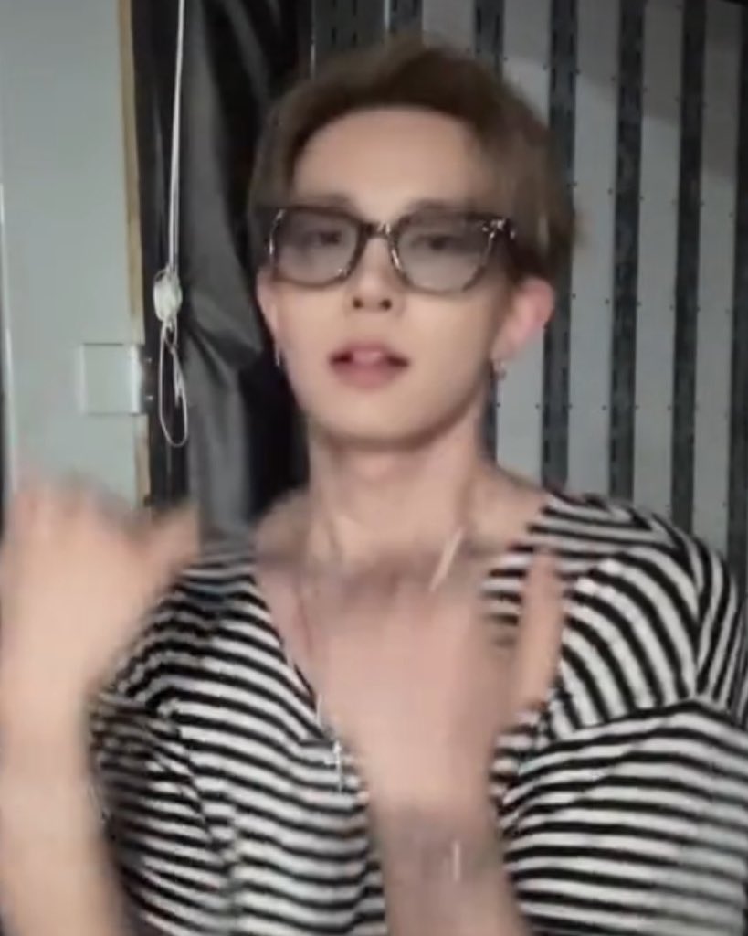 👓