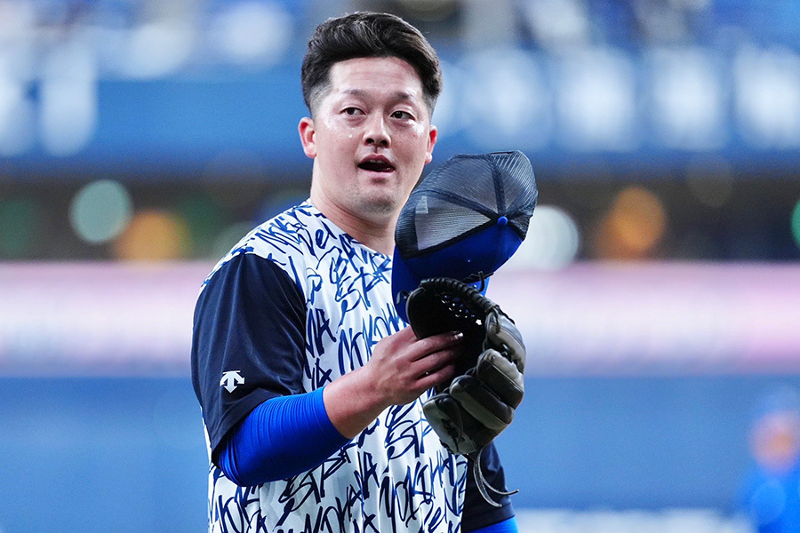 DeNAに衝撃…牧秀悟が左手手術　チームトップの16HR＆49打点、球団発表（Full-Count）-Yahoo!ニュース news.yahoo.co.jp/articles/f3a4c…

DeNAは7日、牧秀悟内野手が「左MP関節尺側側副靭帯修復術」を受けたことを発表した。手術は無事に終了したという。