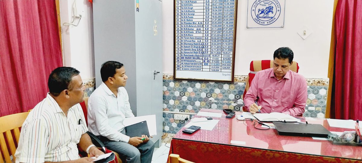 Collector Nabarangpur (@dmnabarangpur) on Twitter photo Visited the Municipal Office, Umerkote. Ascertained the functioning of the Urban Local Body (ULB) and its operations. <a href="/CMO_Odisha/">CMO Odisha</a> <a href="/HUDDeptOdisha/">H & UD Dept</a> Visited the Municipal Office, Umerkote. Ascertained the functioning of the Urban Local Body (ULB) and its operations. <a href="/CMO_Odisha/">CMO Odisha</a> <a href="/HUDDeptOdisha/">H & UD Dept</a>