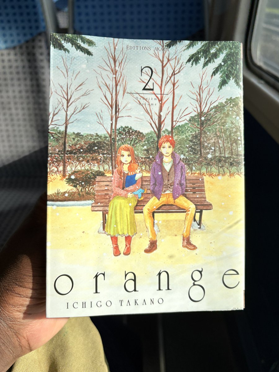 Lecture du jour : Orange tome 2 d’Ichigo Takano chez <a href="/AKATAmanga/">Éditions Akata</a>