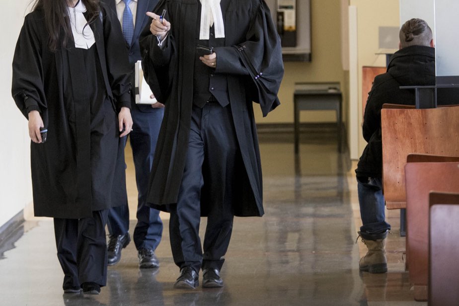 🇨🇦 W Kanadzie czarni będą dostawać niższe wyroki z powodu traumy niewolnictwa, oficjalnie.
28 lipca w Quebecu po raz pierwszy uwzględniono „ocenę wpływu pochodzenia etnicznego lub kulturowego” (EIOEC) przy ustalaniu kary. W sądzie w Longueuil, sędzia Magali Lepage skazała Franka