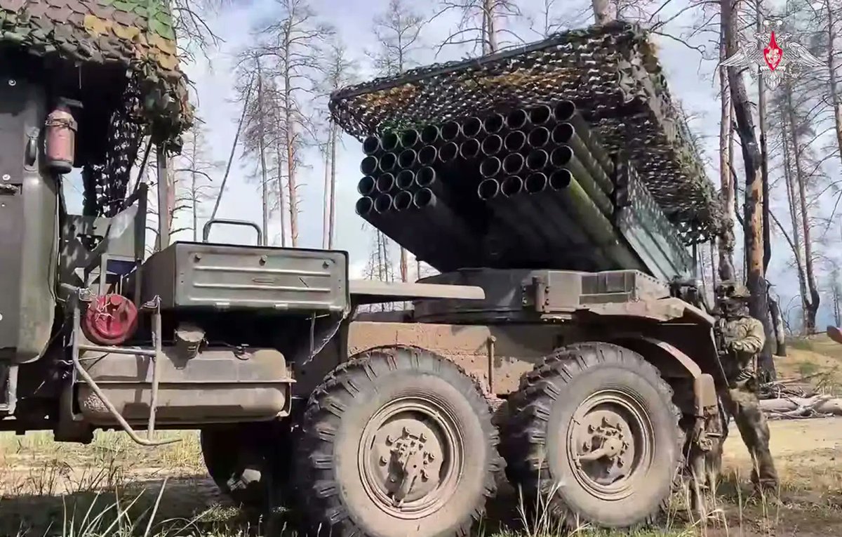 Каперанг запаса Василий Дандыкин обсудил с нами, смогут ли ВСУ попытаться в этом году повторить свою курскую авантюру (Спойлер: нет). ridus.ru/n/669983