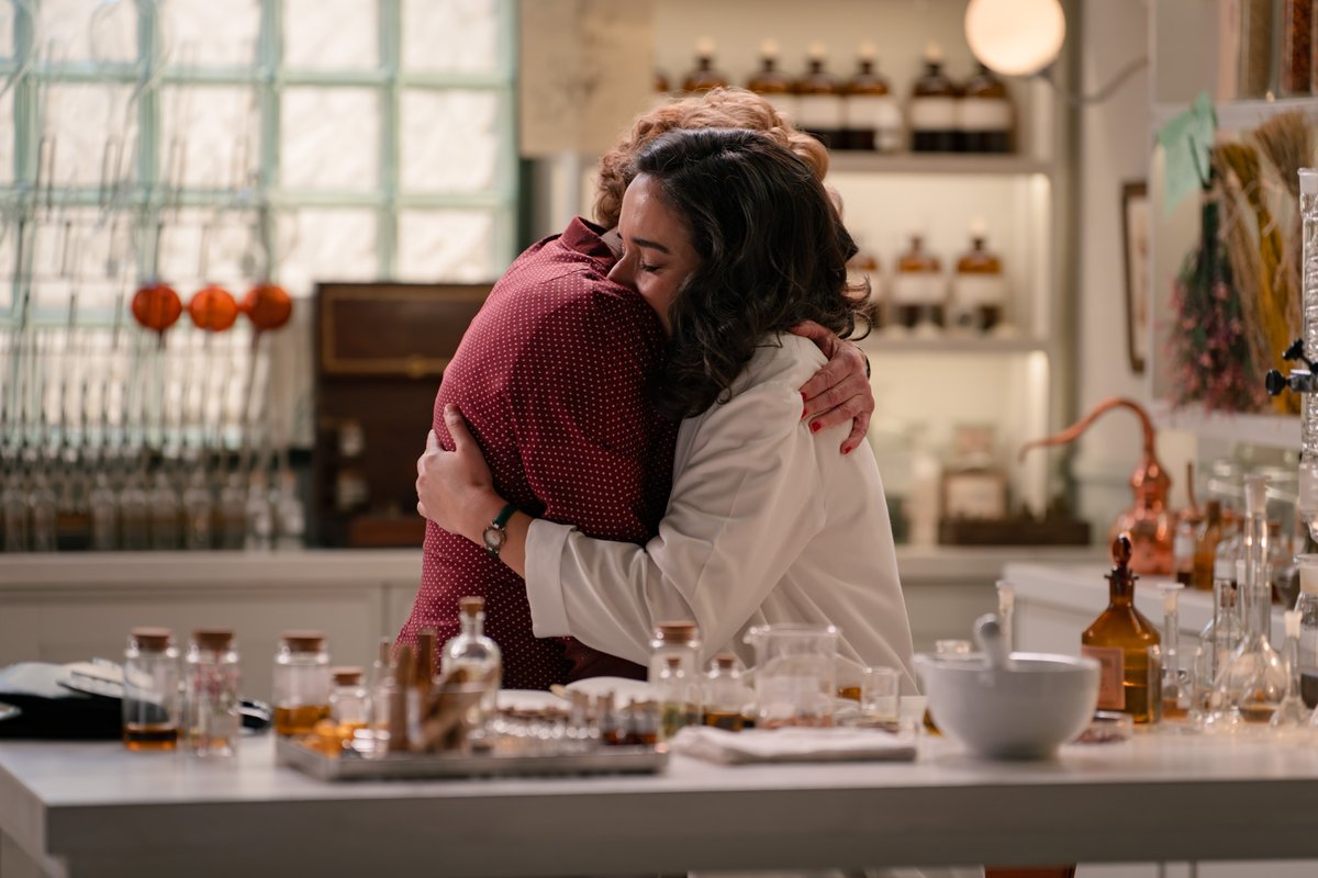 AVANCE 🔥🔥🔥

Damián aconseja a Irene que le cuente a Cristina la verdad sobre José.

Esta tarde en #SueñosDeLibertad