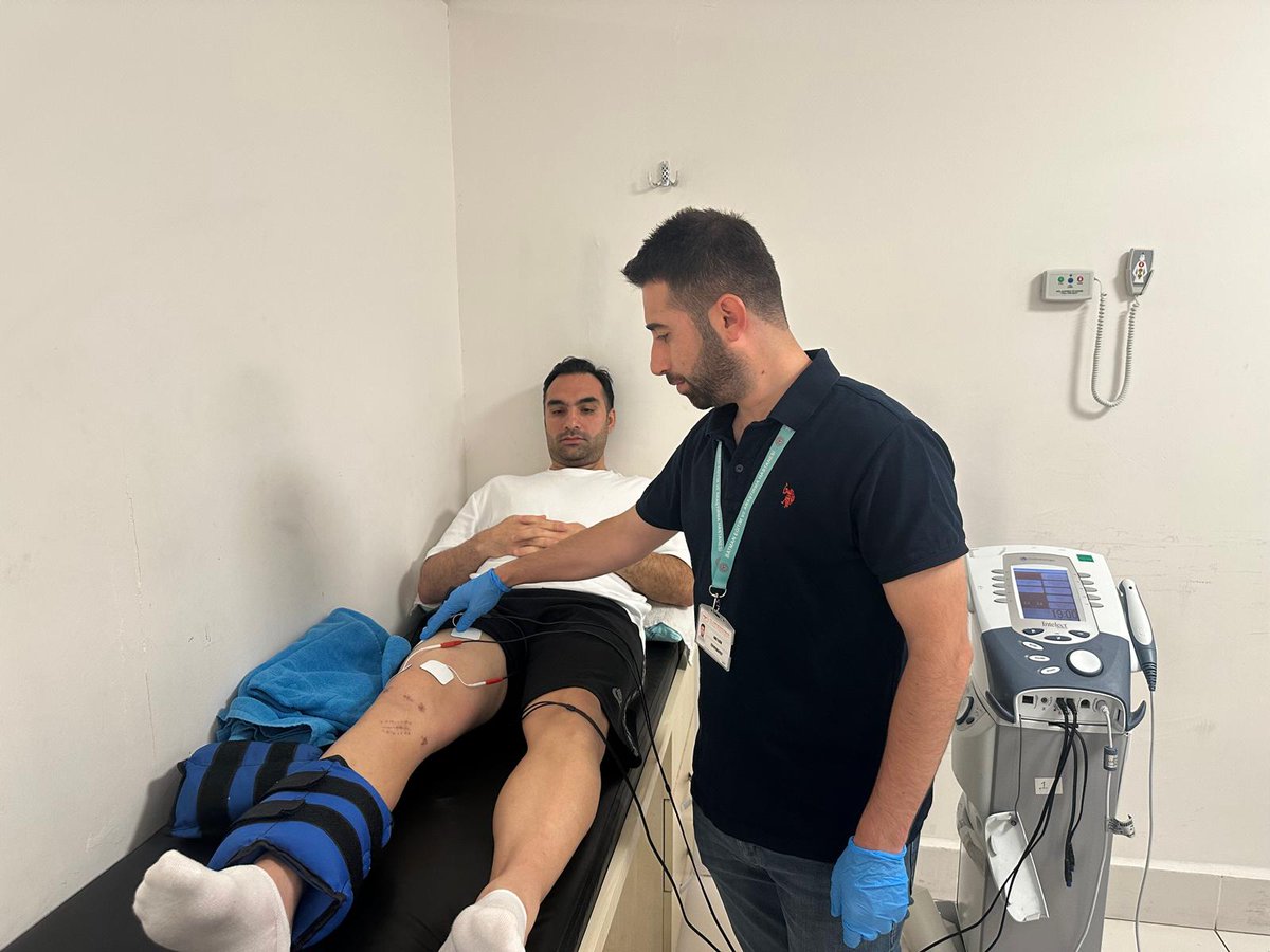 Batman İl Sağlık Müdürlüğü (@batmanilsaglik) on Twitter photo 📢 Batman’da Fizik Tedavi ve Rehabilitasyon Hizmetlerinde Büyük Başarı!
📌 İl Sağlık Müdürlüğümüze bağlı Batman Eğitim ve Araştırma Hastanesi Fizik Tedavi ve Rehabilitasyon Merkezi, güçlü altyapısı ve deneyimli sağlık kadrosuyla bölge halkına kapsamlı tedavi imkânları sunmaya 📢 Batman’da Fizik Tedavi ve Rehabilitasyon Hizmetlerinde Büyük Başarı!
📌 İl Sağlık Müdürlüğümüze bağlı Batman Eğitim ve Araştırma Hastanesi Fizik Tedavi ve Rehabilitasyon Merkezi, güçlü altyapısı ve deneyimli sağlık kadrosuyla bölge halkına kapsamlı tedavi imkânları sunmaya