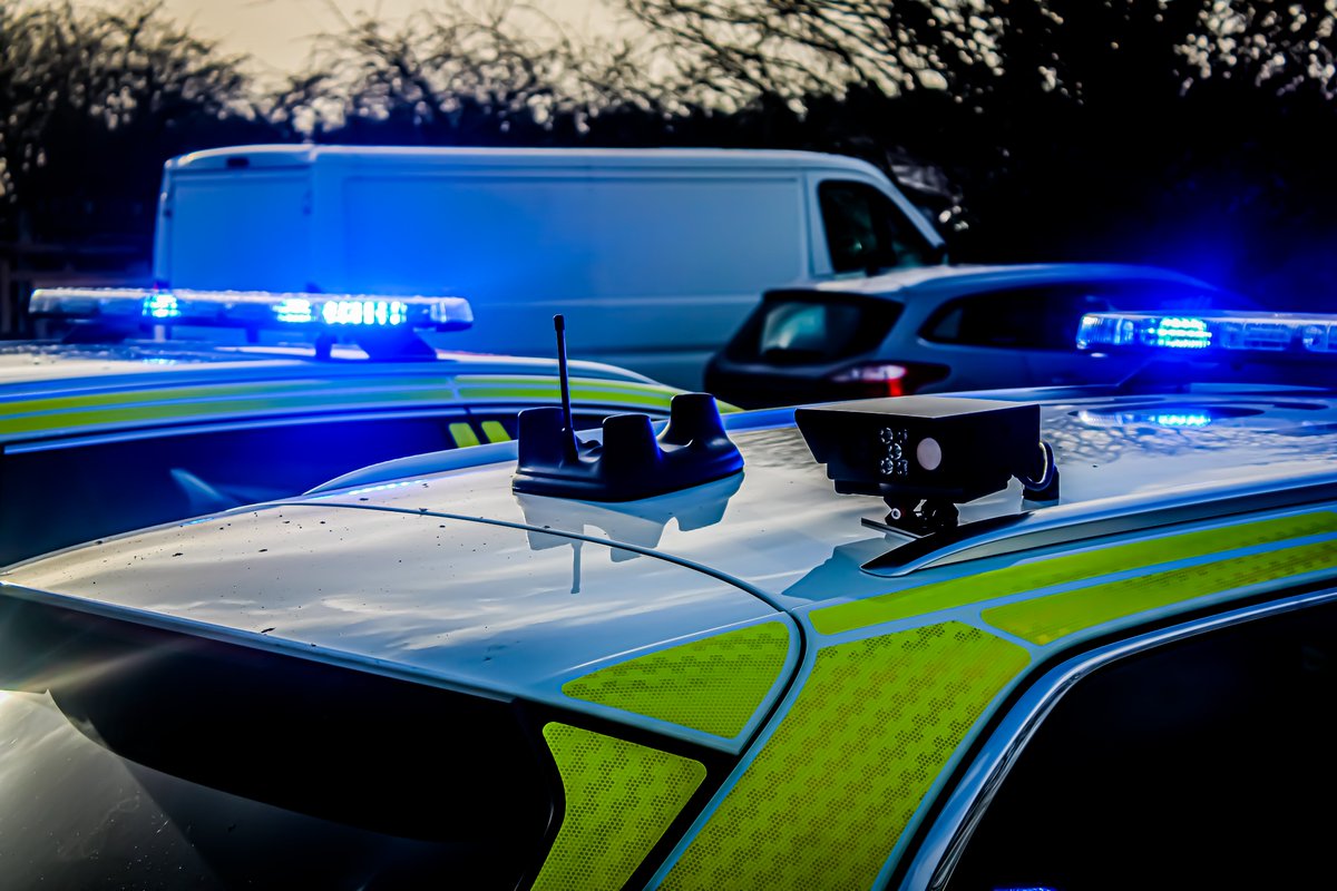 Our ‘Sandcastle’ Antenna supports up to 18 functions via a single hole. Airwave approved &amp; ESN ready for UK customers.

More info &amp; data sheets: sure-antennas.com/product/esn-lo…

#Sandcastle #Antenna #Airwave #ESN #Vehicle #Installation