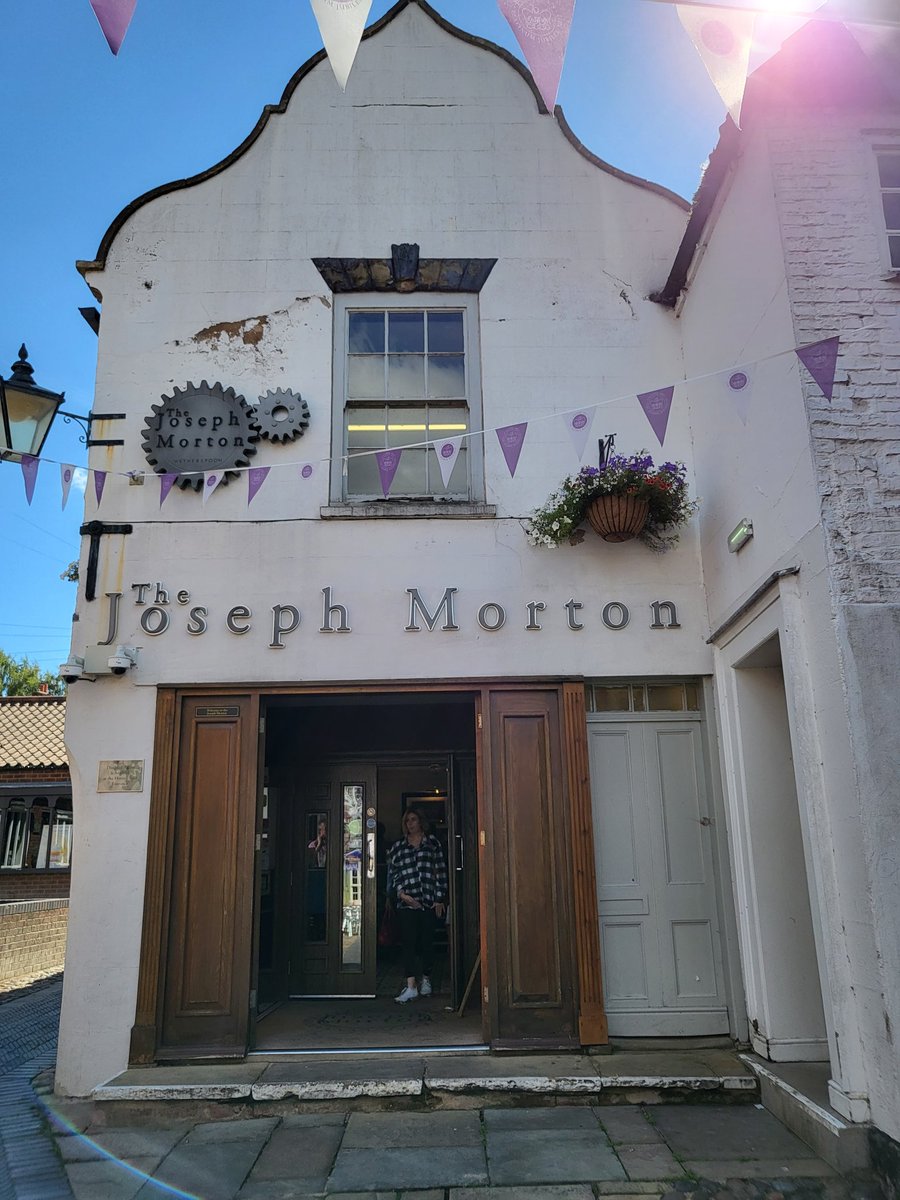 pinta πΊ (@pinta44) on Twitter photo Had a lovely visit to #Louth yesterday with <a href="/margeG46/">MargeG46</a> on <a href="/pccoaches/">P.C. Coaches</a> . Dinner at Spoons.
Good shopping at Edinburgh woollen mill, yorkshire trading, <a href="/PocksBakery/">Pocklington's Bakers</a> , Bargain Buys and the market.Had a very welcome sit down and cuppa at Tina's cafe. Had a lovely visit to #Louth yesterday with <a href="/margeG46/">MargeG46</a> on <a href="/pccoaches/">P.C. Coaches</a> . Dinner at Spoons.
Good shopping at Edinburgh woollen mill, yorkshire trading, <a href="/PocksBakery/">Pocklington's Bakers</a> , Bargain Buys and the market.Had a very welcome sit down and cuppa at Tina's cafe.