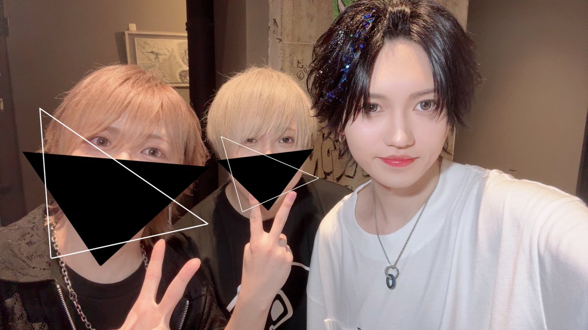 大阪ワンマンありがとうございました！！！！！

ゆぺとまいたけとやりたい曲もできて！！めちゃくちゃ楽しかった！！声ガラガラで全力だしきった最高のLIVEやった！！！！！

次は横浜！！！！！まだチケットあります！！！！！きてください！！！！！

本当にありがとう😭😭😭😭😭

 #ポケカメン