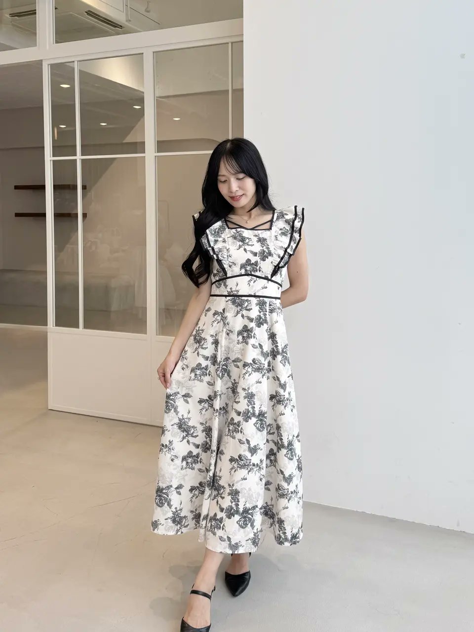 AnMILLE　黒 レース襟 半袖ミニワンピース AnMILLE 黒 レース襟 半袖ミニワンピース AnMILLE