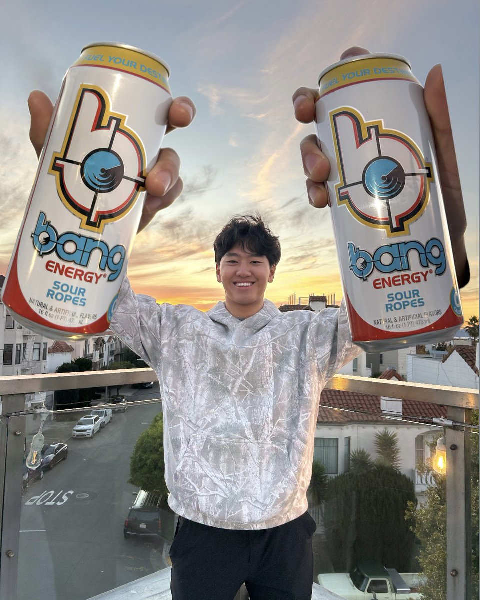 “Can you help hold this?”

Sorry, we got our hands tied🤠