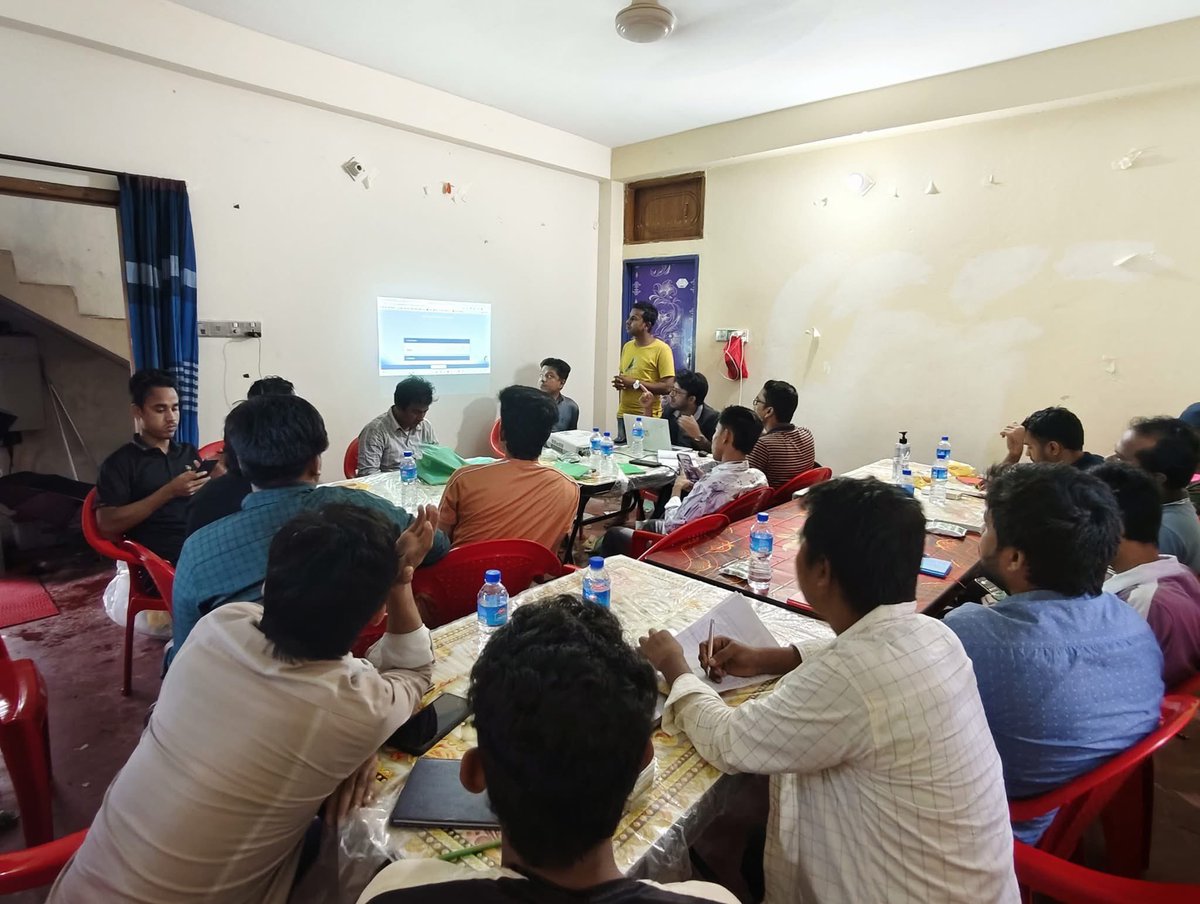Good News: In June–July 2025, We at <a href="/NetworkRsn/">Rohingya Students Network -RSN</a> trained 94 Rohingya youth across seven venues in Cox’s Bazar and Bhasan Char through our Leadership Program. The program helped participants like… ro-student.net/post/rsn-s-lea…