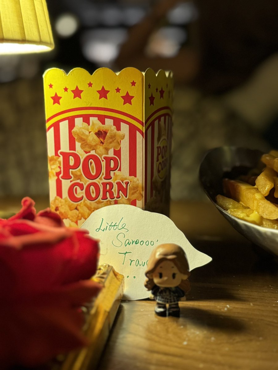 haima88's tweet image. Little Saro’s Travel Diary: 
Day 1—Hong Kong to Bangkok! ✈️Happy night
Meet Little Saro, designed and hand-crafted by ourselves.
開啟小小saro的旅程啦，另一份我們手作的小心意
#InFreennityᦠ
#srchafreen