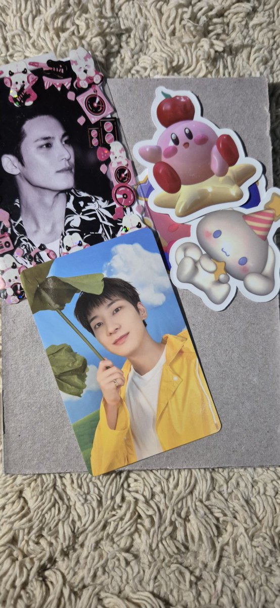 ✧*:.｡.𝙖𝙣𝙣𝙮.｡.:*✧ tweet media