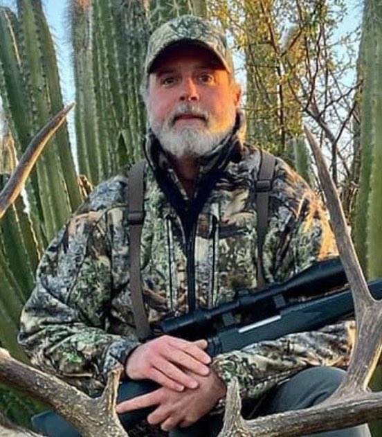 Global_Buzz_'s tweet image. BREAKING NEWS: A wealthy trophy hunter was killed by a buffalo while hunting in South Africa.