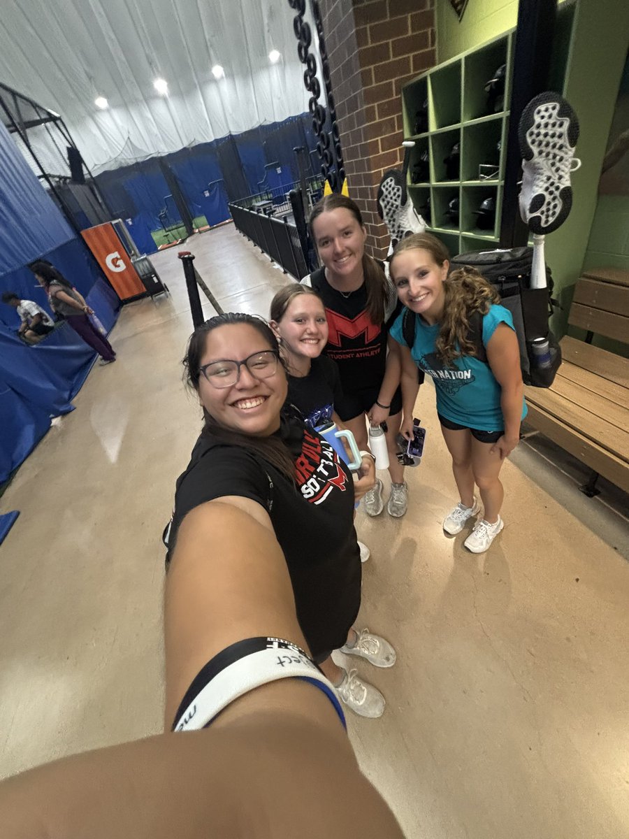 Emmerson Falk (@efalk2027) on Twitter photo Had the best time today tagging along to <a href="/Garcia07Bella/">Isabella Garcia</a> and <a href="/addisonkoth/">Addison Koth</a>’s hitting/lift today! I love being able to work with these two incredibly talented college athletes. Thank you for the mental tips and mechanic tricks. Until next time!!
<a href="/WD16uJH/">Wasco Diamonds 16u JH</a> <a href="/WascoDiamonds/">Wasco Diamonds</a> <a href="/coach2morrow/">Coach Morrow</a> Had the best time today tagging along to <a href="/Garcia07Bella/">Isabella Garcia</a> and <a href="/addisonkoth/">Addison Koth</a>’s hitting/lift today! I love being able to work with these two incredibly talented college athletes. Thank you for the mental tips and mechanic tricks. Until next time!!
<a href="/WD16uJH/">Wasco Diamonds 16u JH</a> <a href="/WascoDiamonds/">Wasco Diamonds</a> <a href="/coach2morrow/">Coach Morrow</a>