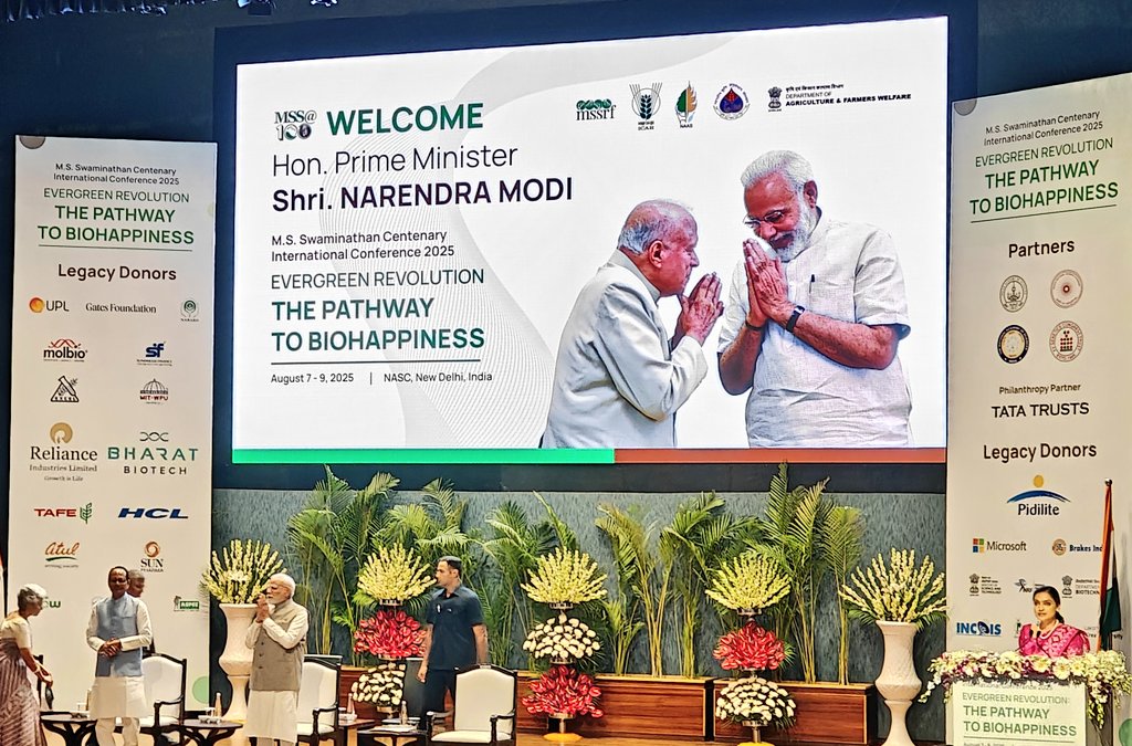 mssrf's tweet image. We are honored to welcome the Hon’ble Prime Minister, @narendramodi, to the birth centenary celebrations of Prof. M.S. Swaminathan #MSS100

Together, we look ahead with a shared commitment to achieving #Biohappiness — a pathway to a just, sustainable, and resilient future for…