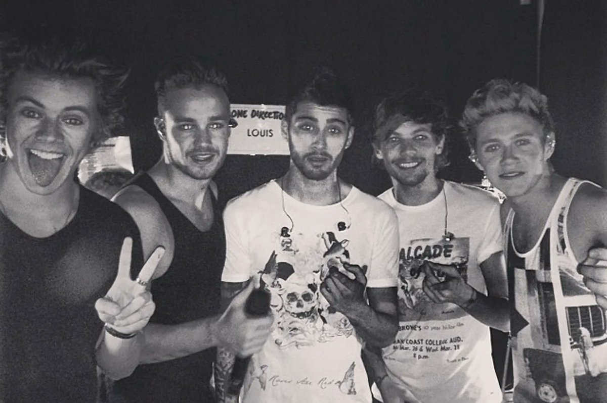 ot5hourly1d (@ot5hourly1d) on Twitter photo 