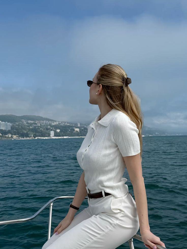 ...

Sevgiler sizi bulsun,
Sağlıklı bir gün olsun...

                ...𝙶Ü𝙽𝙰𝚈𝙳𝙸𝙽... 

༺🍃☞ 𝓔𝓵𝓲𝓯𝓬𝓮 ☪ツ ☕💙🌺☘🕊