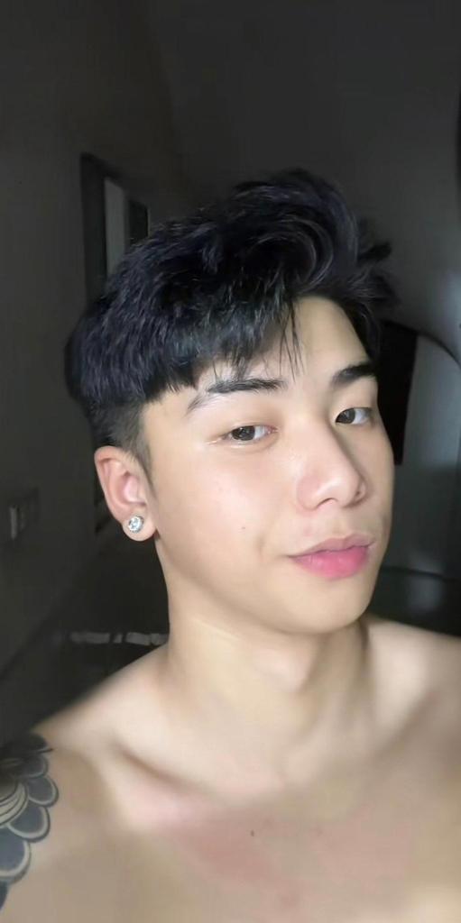 Ở Đây Có Trai Đẹp tweet media