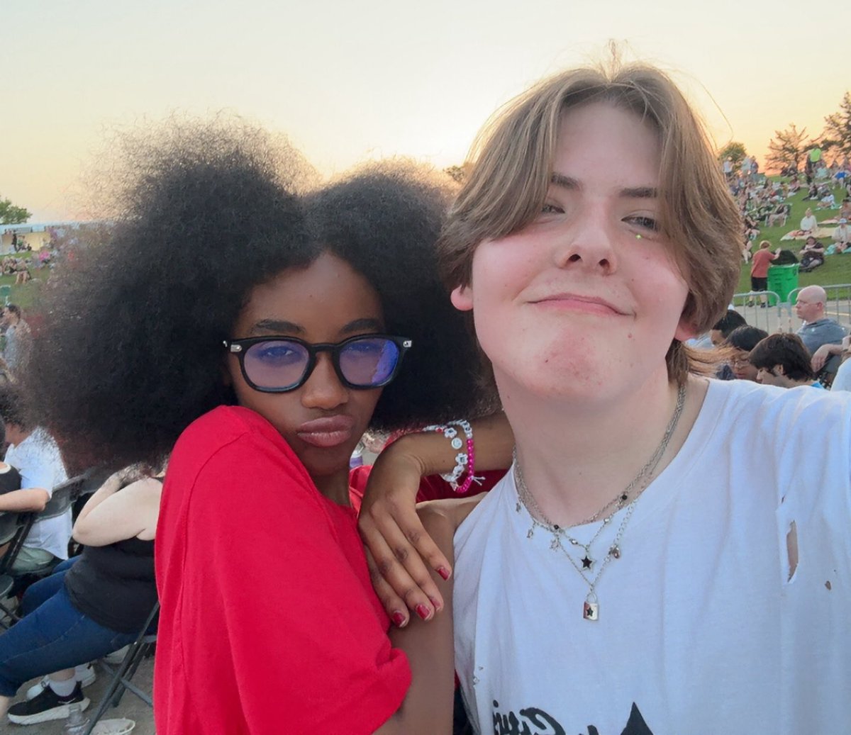 I literally still can’t believe I met <a href="/flowerovlove/">flowerovlove</a> lmao