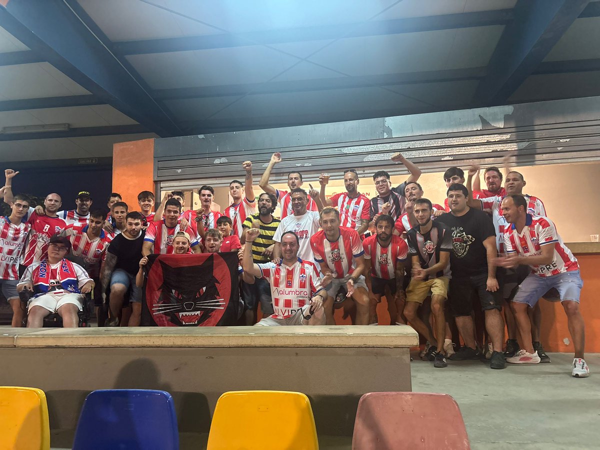 La Banda volvió a Los Olmos,la Banda sigue de pretemporada,no podemos vivir sin ti <a href="/AtcoMonzon/">Atlético Monzón Alumbra</a> 💪🇵🇱🇲🇨🙌 #ATuLadoYHastaLaVictoriaSiempreMonzón