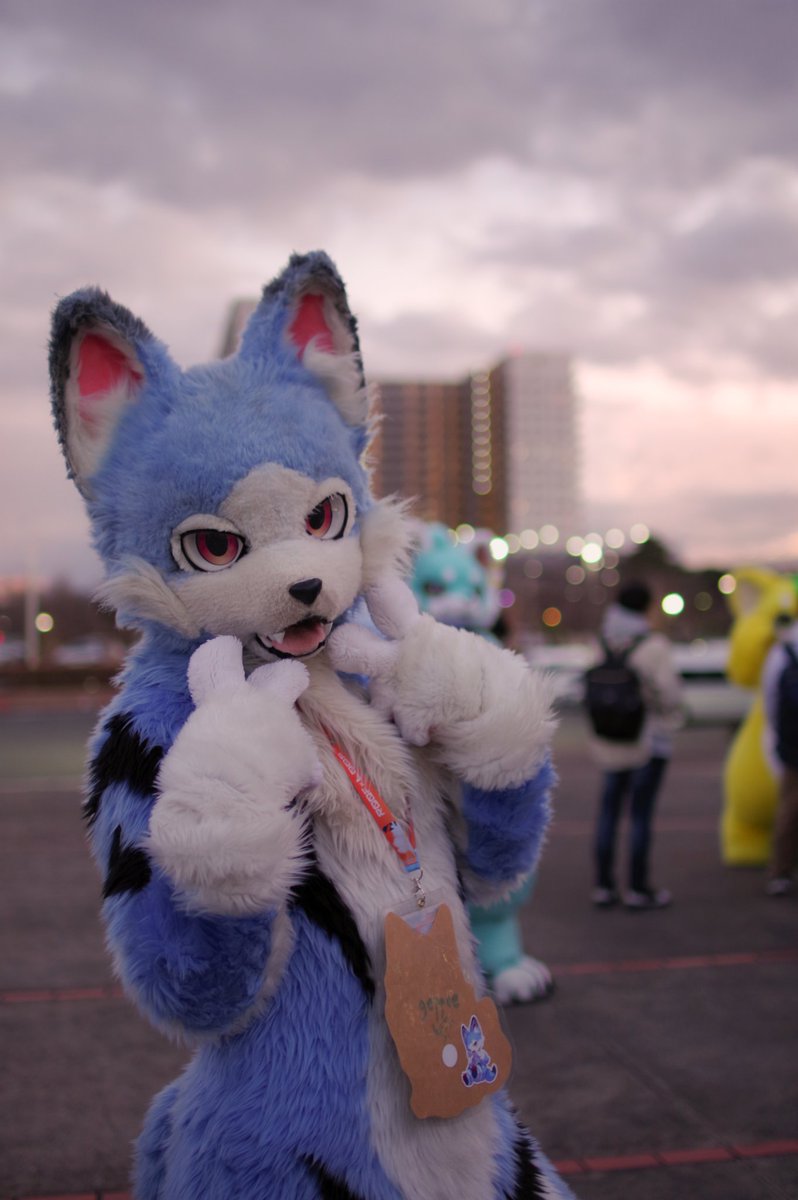 砦狼)僕もギャルできるよ!!(*´˘`*)