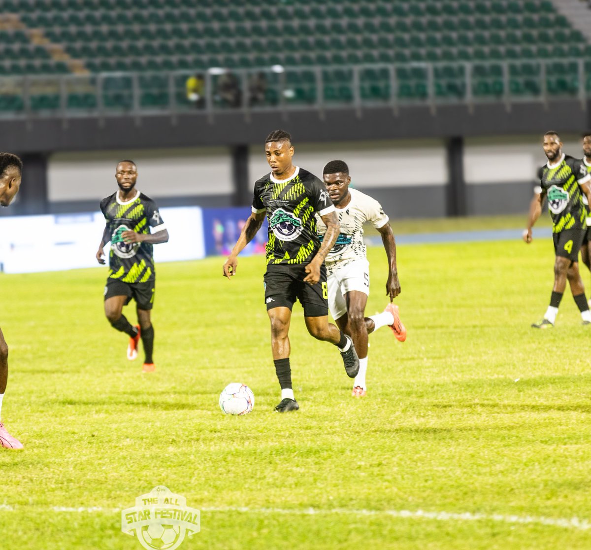 Abu &amp; Partey focused and fired up at the All Star Festival 2025!👊⚽

Abu Francis — from Cercle Brugge to Toulouse ✅

Thomas Partey  — Villarreal ⏳

#TheBACSports