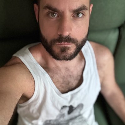 Axel tweet media