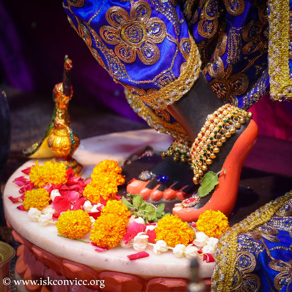 ISKCON Varanasi (@iskconvicc) on Twitter photo *ββκ§π»ππππΎπππ βππκ§ββ*
Today's Shringar DarshanΒ Β Β Β
πΈ *Sri Sri Radha Gopal Ji*πΈ
Β Β Β Β π *ISKCON Varanasi* π
*ββκ§07/08/2025κ§ββ*Β
*ββκ§π»πππ πΎπππ βππκ§ββ*
#harekrishna
#radhakrishnan
#radheradheβ€οΈ
#gopal
#krishna
#krishna *ββκ§π»ππππΎπππ βππκ§ββ*
Today's Shringar DarshanΒ Β Β Β
πΈ *Sri Sri Radha Gopal Ji*πΈ
Β Β Β Β π *ISKCON Varanasi* π
*ββκ§07/08/2025κ§ββ*Β
*ββκ§π»πππ πΎπππ βππκ§ββ*
#harekrishna
#radhakrishnan
#radheradheβ€οΈ
#gopal
#krishna
#krishna