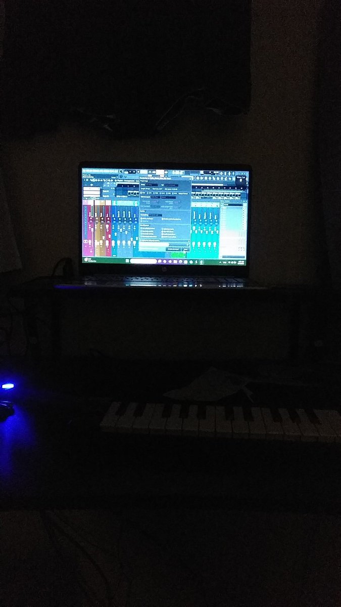 🎹🎧