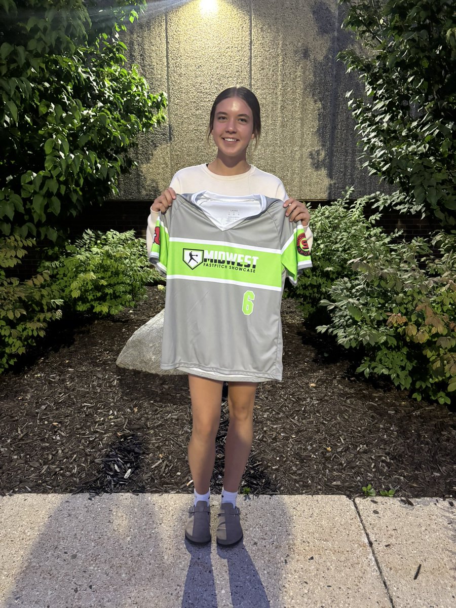 Team 16 lime w/ silver (#6) and excited that I get to play again with one of my past teammates. Can’t wait!! 
<a href="/ShowtimeSports1/">Showtime Sports</a>