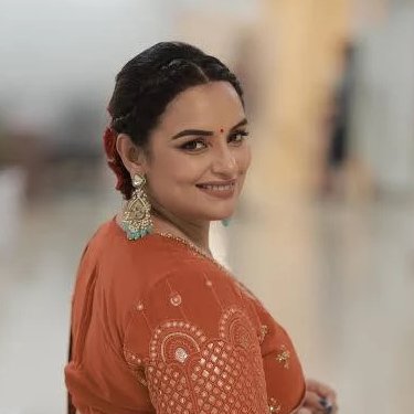 Raam Das (@p__ramdas) on Twitter photo Actor Shwetha Menon approached the High Court seeking to quash the FIR against her under Section 67A of the Information Technology Act, 2000, for allegedly making financial gains through her roles in movies featuring vulgar and obscene content. <a href="/NewIndianXpress/">The New Indian Express</a> <a href="/xpresskerala/">TNIE Kerala</a> Actor Shwetha Menon approached the High Court seeking to quash the FIR against her under Section 67A of the Information Technology Act, 2000, for allegedly making financial gains through her roles in movies featuring vulgar and obscene content. <a href="/NewIndianXpress/">The New Indian Express</a> <a href="/xpresskerala/">TNIE Kerala</a>