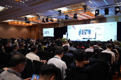 sysnetsystem_'s tweet image. Incredible moment at SME Centre Conference 2025! Sysnet & Syscyber shared our global journey, from Singapore to Dubai. Big thanks to Ms. Low Yen Ling & @SICCI_Chamber! The best is yet to come!
#SysnetSuccess #Cybersecurity #InnovationInAction #GlobalTechLeaders