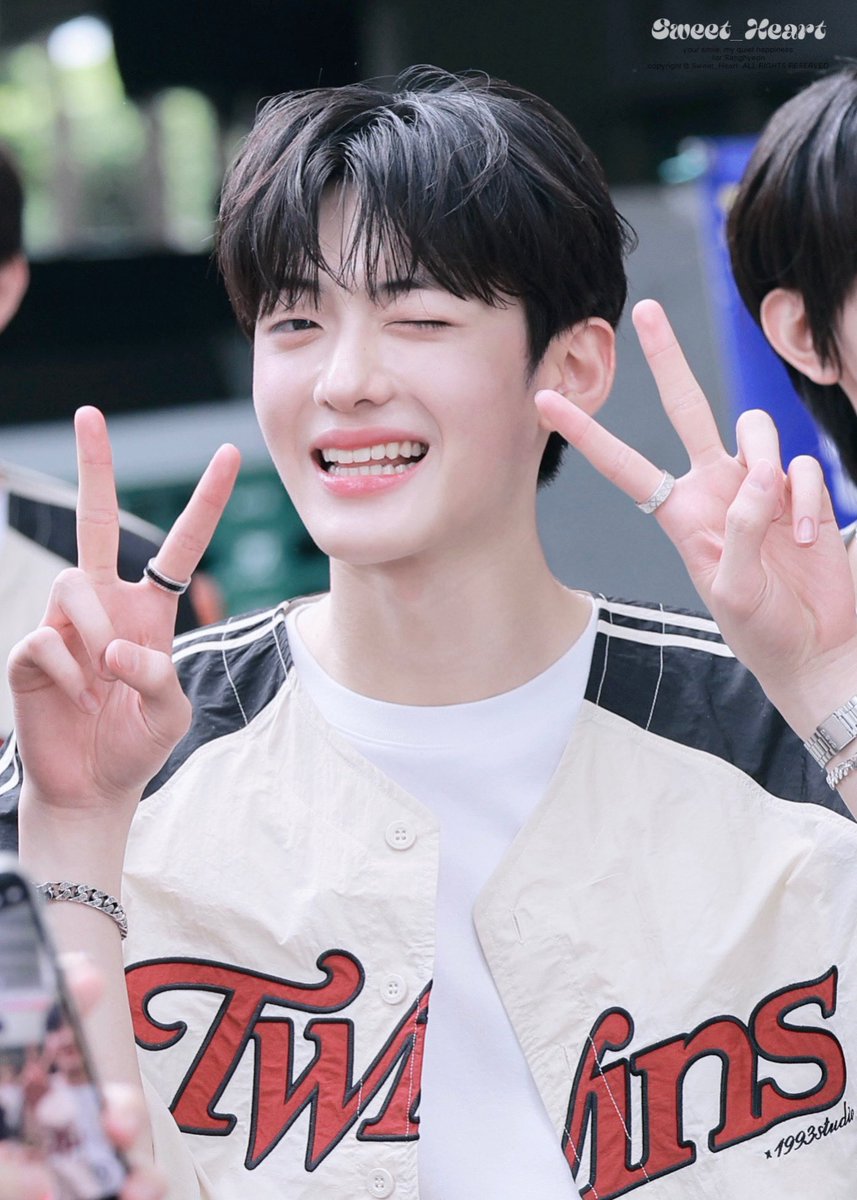 hyeons_weethrt's tweet image. 250806

헉 윙크 뭐야... 귀여워ㅠ

#보이즈2플래닛 #BOYS2PLANET  
#정상현 #CHUNGSANGHYEON