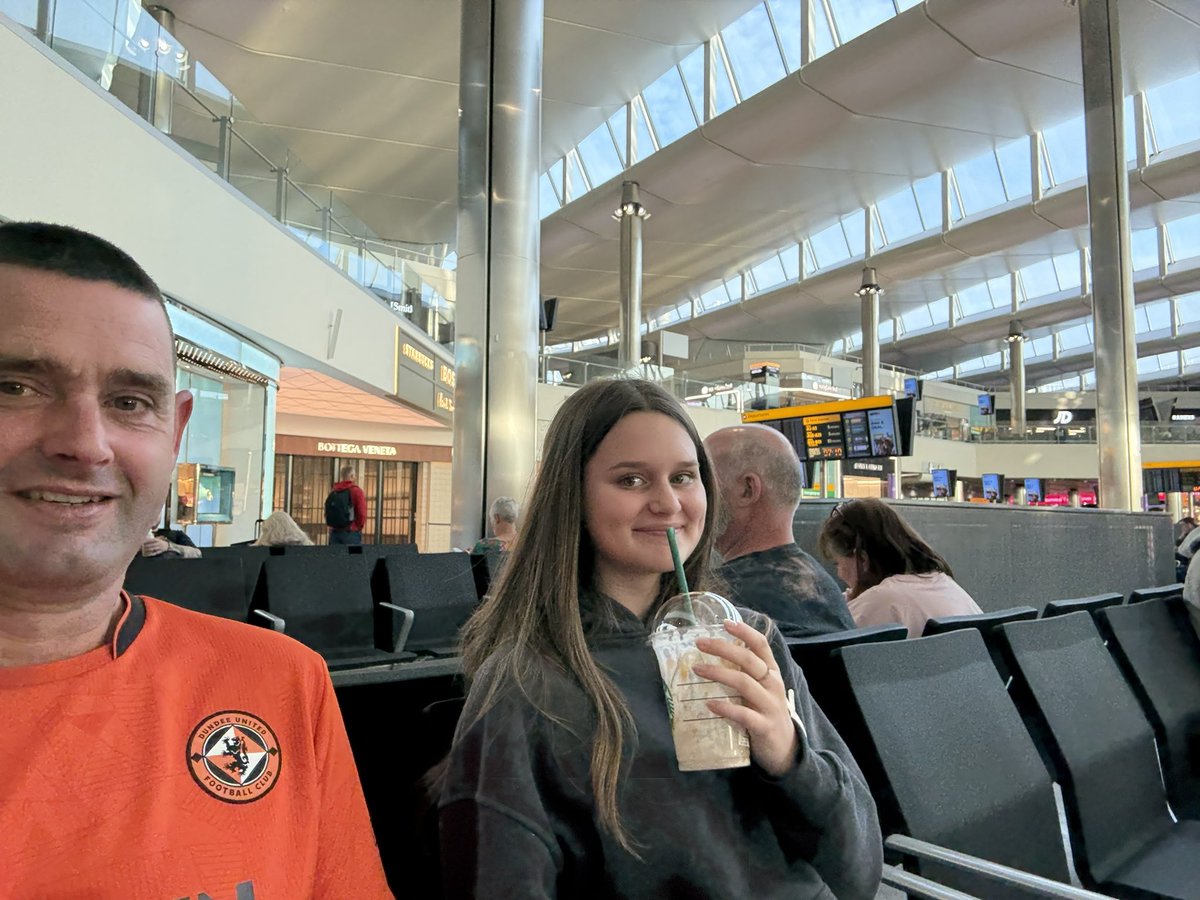 🇦🇹🛫⚽️🟧⬛️🟧