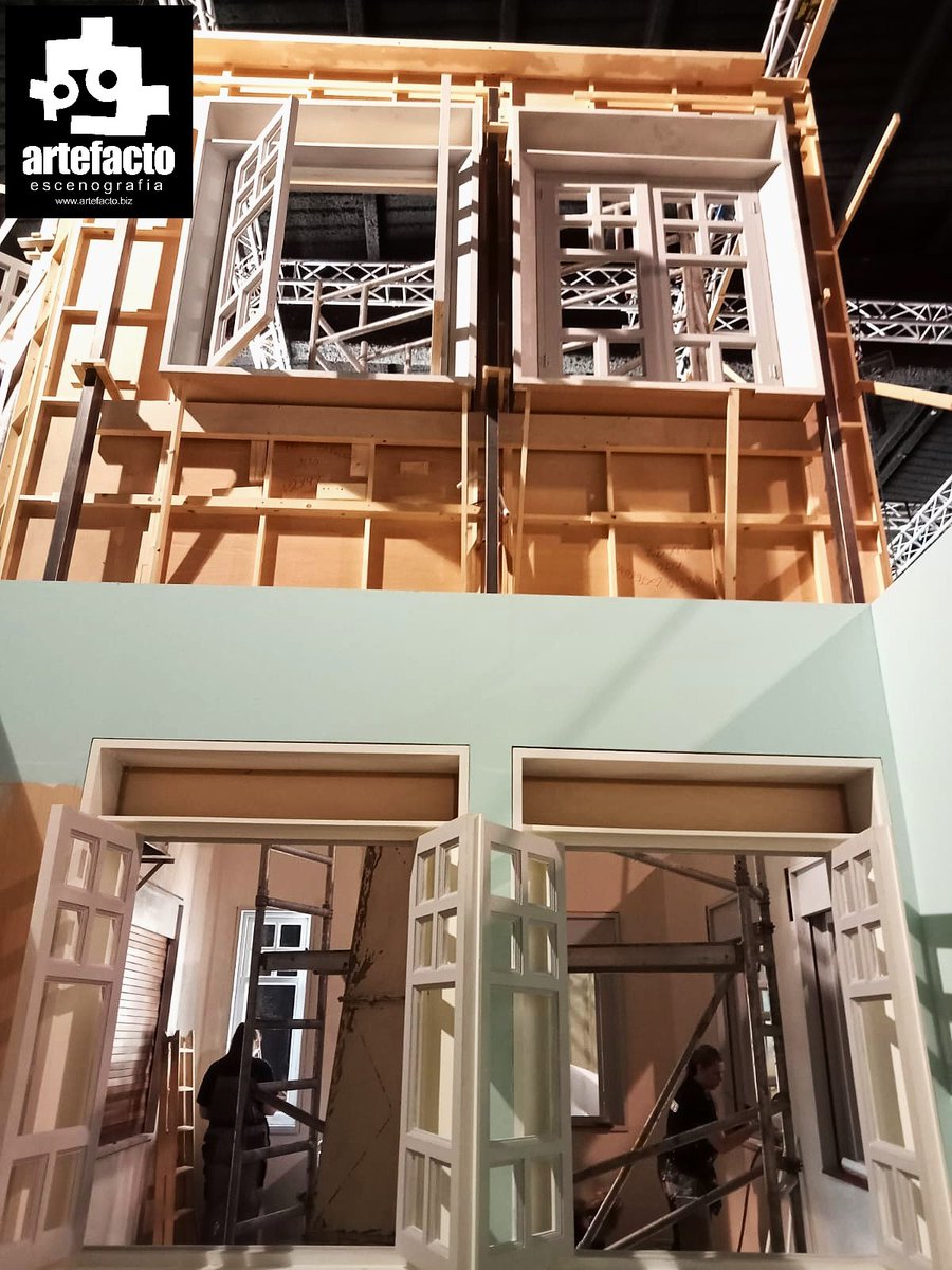 Artefactobiz's tweet image. 13 Rue del Percebe...

Buenos días, Colegas.

#artefactoescenografía #artefactoworkshop #setconstruction #setbuilder #setbuilders #construcciondedecorados #nosencantanuestrotrabajo #artwork🎨