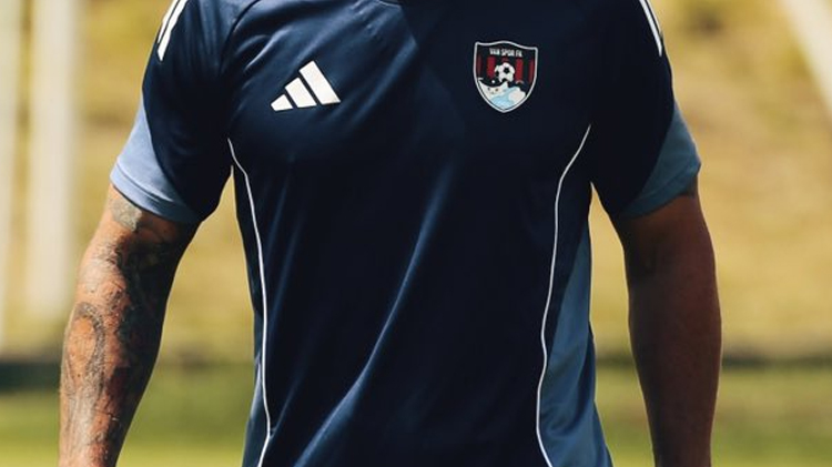 Vanspor'un yeni kalecisi belli oldu! Antalyaspor'un 21'lik yıldızı imzayı attı

gazetevatan.com/sehirler/van/v…