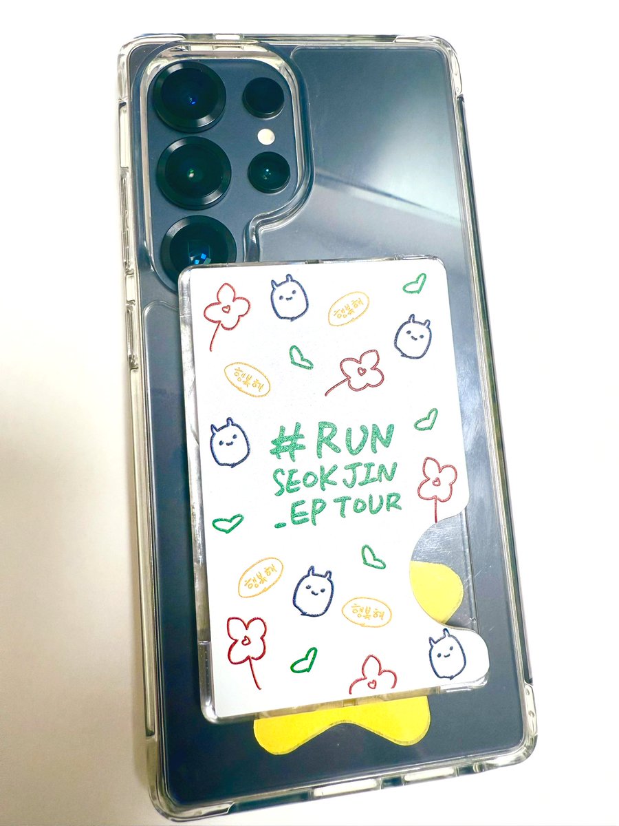 WootteoLand's tweet photo. I want to share what devices I was using during Jin US Tour, since a lot of people are asking, just in case it’s helpful. I’m using the Samsung Galaxy S25 Ultra. There’s a “Pro mode” under the “More” tab in the camera app. I’m not a professional, so this is just for your reference!🥰

Top right settings:
•Set to UHD 60fps – for better quality and clearer screenshots
•Enable HDR – helps with clarity, especially for concerts
•Set Sound Capture to “rear” – so it picks up more direct audio from Jin on the stage. But if you are really close to B stage, it did terrible jobs capturing Jin singing🥲, main stage however is fine.

Bottom settings:
•ISO – I usually use 50 to 200, depending on how bright the stage is, higher ISO may cause overexposure
•Shutter Speed – I leave it on Auto
•EV (Exposure Compensation) – I didn’t touch this
•Focus – set to Auto Focus (Center) since we only have one Jin standing on stage
•White Balance (WB) – adjust based on stage lighting, but I usually go with 3800K for cooler tones and better skin details 

Zoom Notes:
•Once you start recording, you can’t switch between lenses (UW = ultra wide, W = wide/normal, T = telephoto, ST = super telephoto) 
•Choose your zoom lens before starting, but ST 5x is still good even you are at barricade hahaha it’s just my preference😂

Additional Tip:
•Sometimes the camera app crashes unexpectedly while recording under pro mode. It happened to my friend too, so it might be a software glitch. Just a heads-up cause that’s how I lost a valuable soundcheck video😭