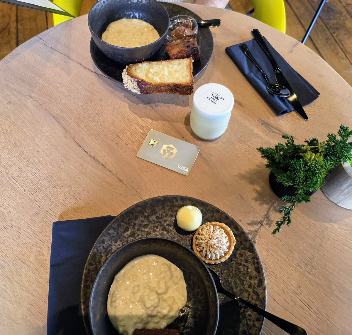 CroShouf.cro (@croshouf) on Twitter photo GM Crofam ๐
Slow morning with rice pudding, toasted brioche, vanilla yogurt and a peaceful mood to ease into the day ๐
Earning $CRO cashback with the <a href="/cryptocom/">Crypto.com</a> card as always ๐ณ๐ฅ
Happy Thursday ๐๐
#cryptoirl #breakfast GM Crofam ๐
Slow morning with rice pudding, toasted brioche, vanilla yogurt and a peaceful mood to ease into the day ๐
Earning $CRO cashback with the <a href="/cryptocom/">Crypto.com</a> card as always ๐ณ๐ฅ
Happy Thursday ๐๐
#cryptoirl #breakfast