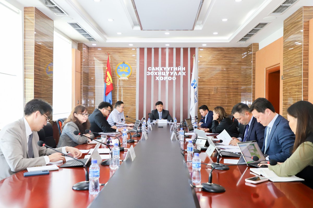 ЭЭЛЖИТ 13 ДУГААР ХУРАЛДААН ХУРАЛДЛАА
frc.mn/#/view/9347