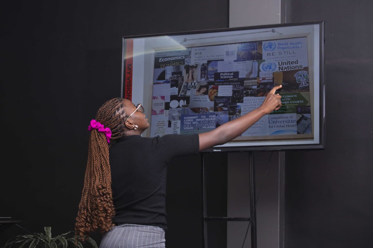 𝓞𝔀𝓪'𝓪𝓶𝓪𝓴𝓾𝓵𝓪 𝓡𝓸𝓫𝓮𝓻𝓽𝓪💗 tweet media