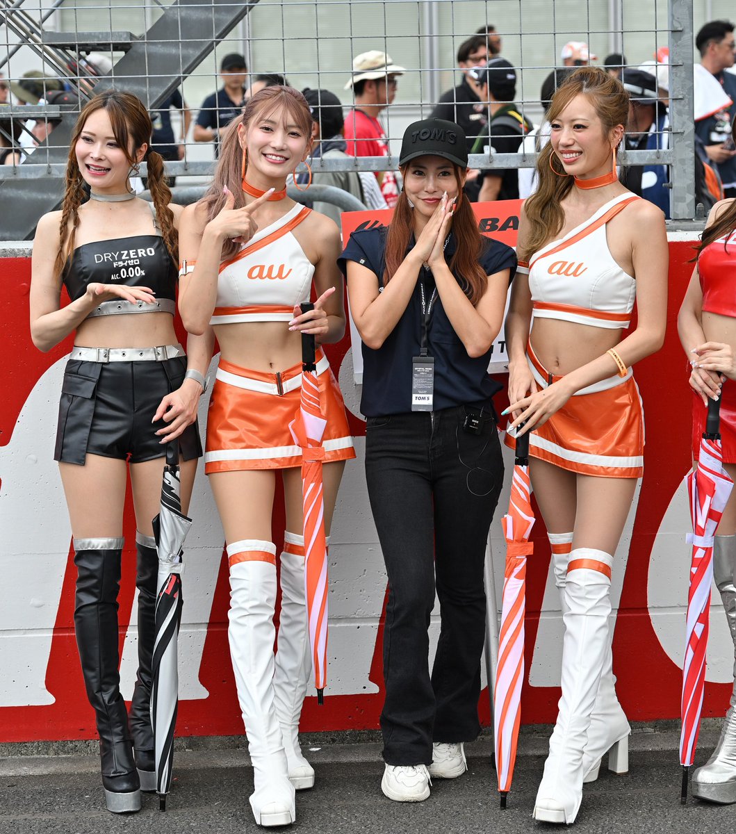 bTuDoZ9jEqo5oQy's tweet image. #木村理恵 さん #辻門アネラ さん
#央川かこ  さん #桐生もえこ さん
#SUPERGT #富士スピードウェイ