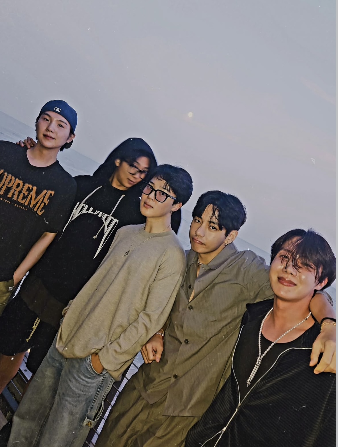 ジン、ユンギ、ジミン ユンギに物申す🐱ww #bts #jin #suga #jhope #rm #jimin #v