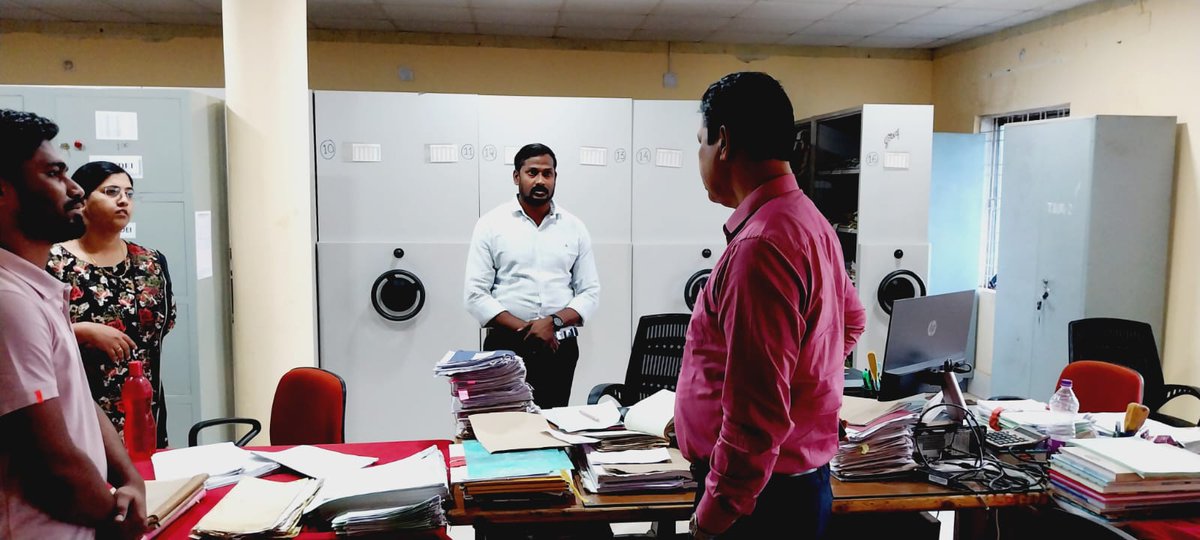 Collector Nabarangpur (@dmnabarangpur) on Twitter photo Visited the Tahasil Office, Raighar and reviewed the progress of various revenue-related matters. Inspected all office chambers and emphasized the importance of punctuality among staff. <a href="/CMO_Odisha/">CMO Odisha</a> <a href="/rdmodisha/">Revenue & DM Department, Government of Odisha</a> Visited the Tahasil Office, Raighar and reviewed the progress of various revenue-related matters. Inspected all office chambers and emphasized the importance of punctuality among staff. <a href="/CMO_Odisha/">CMO Odisha</a> <a href="/rdmodisha/">Revenue & DM Department, Government of Odisha</a>