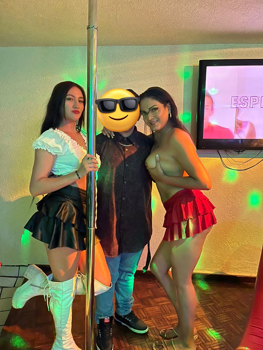 Frank (@frank3151162066) on Twitter photo Una excelente velada, con agradables personas y un buen ambiente.
Con las mejores <a href="/EimytrejoOfic/">Eimy Trejo oficial</a> y <a href="/FernandaLaraX/">Fernanda Lara Oficial</a>.
Buen fin de semana pasado. 🙌🏽 Una excelente velada, con agradables personas y un buen ambiente.
Con las mejores <a href="/EimytrejoOfic/">Eimy Trejo oficial</a> y <a href="/FernandaLaraX/">Fernanda Lara Oficial</a>.
Buen fin de semana pasado. 🙌🏽
