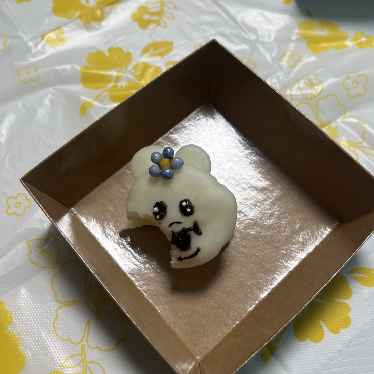 너무너무어렵지만 귀여워..
따봉키미마로와 잡아먹힌 절망음뽀챠무🤍👍

달콤한 떡카롱 함 드셔보시술

#음뽀챠무 #음뽀챠무떡집 #떡카롱