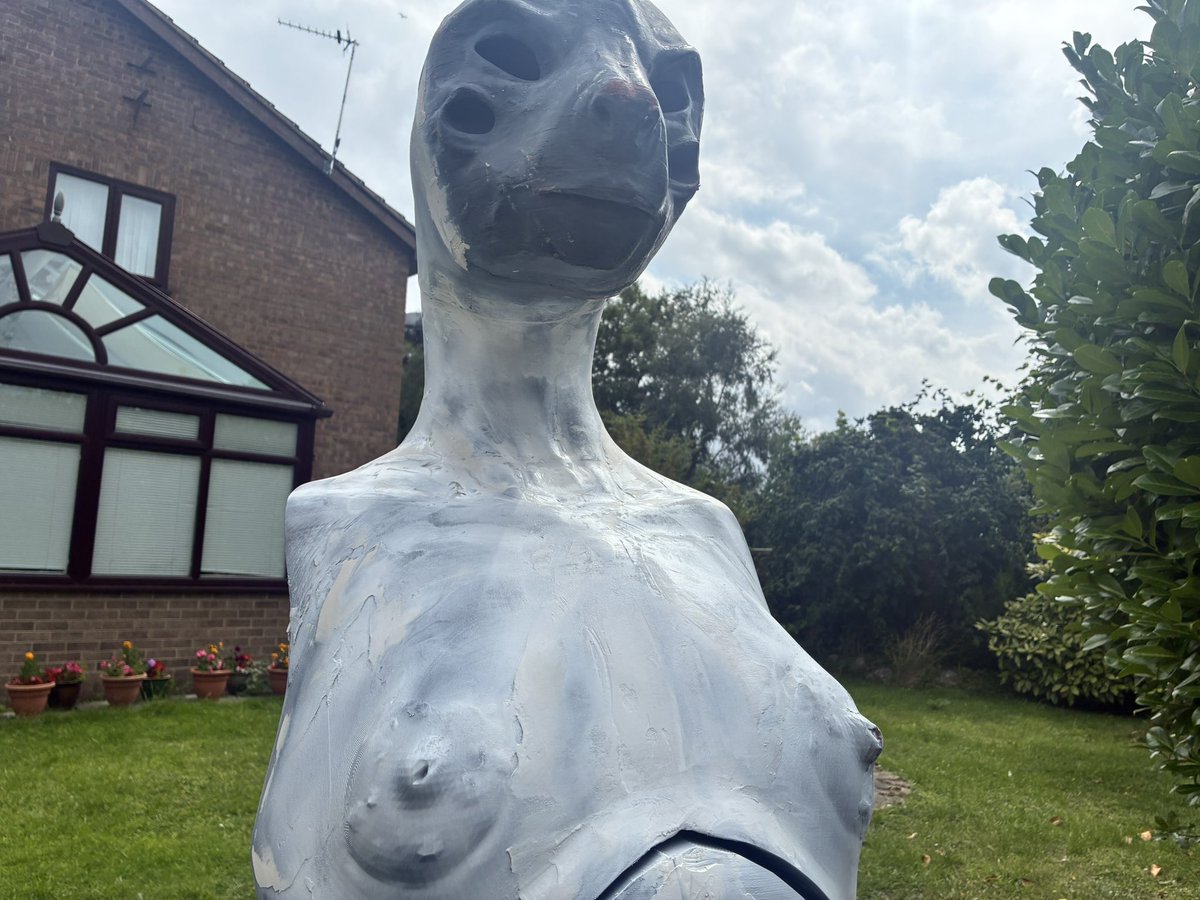 Still a long way to go, but we’ll have Harlow ready before the event next week! Those attending are welcome to take pictures with her!