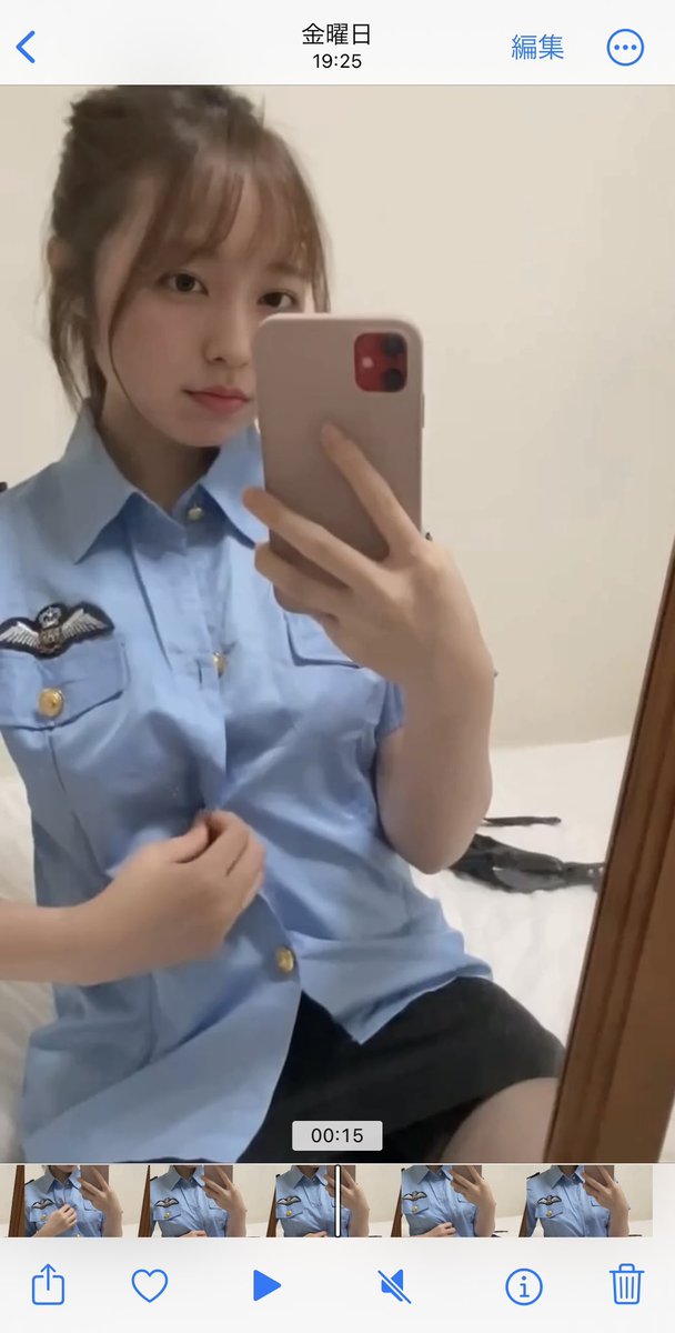 minnanominam1n's tweet photo. ポリスコス👮ぜー���ぶ脱いですっぽんぽんになってる動画いる？

欲しい人はいいねして🥺
「欲しいです」ってリプもして🥺 https://t.co/nCgw9PN8vZ