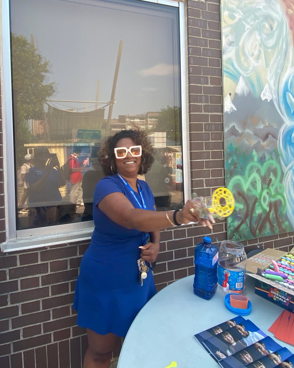 KennedyHouseYou's tweet image. We had a fantastic time at the East Scarborough Storefront Newcomer Fair! We proudly participated with crafts, games &amp;amp; activities for kids, plus info about our free afterschool &amp;amp; summer programs. Learn more about Storefront: thestorefront.org

#KennedyHouse #Storefront