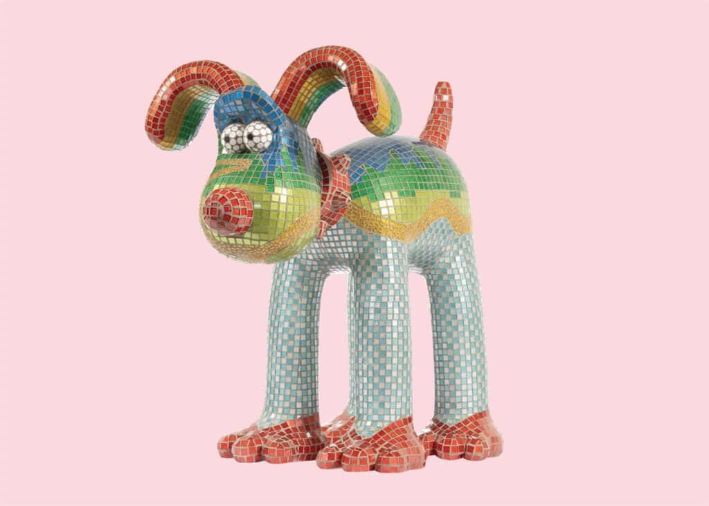 Have you found all the Gromit sculptures across the region yet?  If not, here's a handy guide to the bus services you can use to find them all.  As an added bonus, children under 16 years old can travel for free until Friday 5th September.
Happy hunting!
firstbus.co.uk/.../plan.../gr…