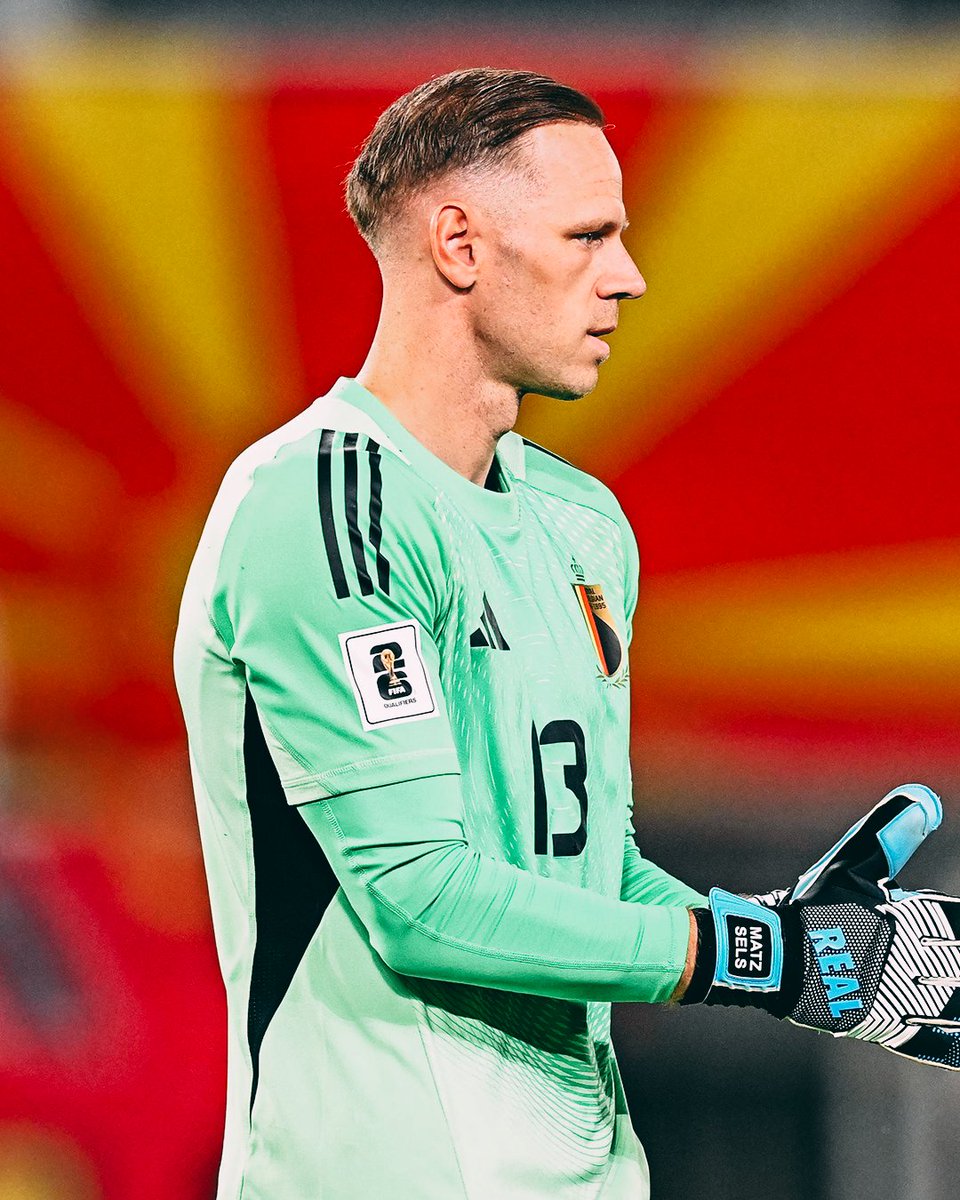 BelRedDevils's tweet photo. Two Red Devils on the Yashin Trophy 2025 shortlist. Congratulations Thibaut and Matz. 🧤 https://t.co/WAhgjcaYWJ